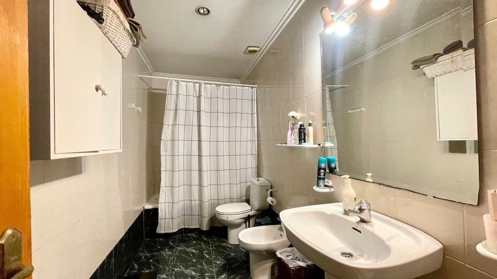 Property 2469 - Image 12